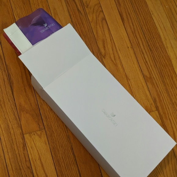 NEW Swarovski Beach Tote - Picture 4 of 5